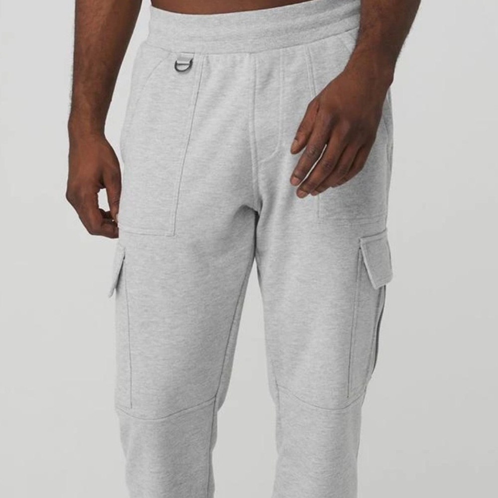 ALO Yoga highline cargo Light Gray Sweatpants